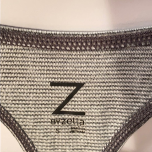 Zella - Picture 3 of 4